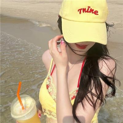 小镇春回